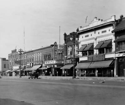 Rialto Theatre - Old Pic From City Of Wyandotte (newer photo)
